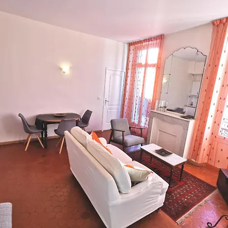 7 Florian Apartment *