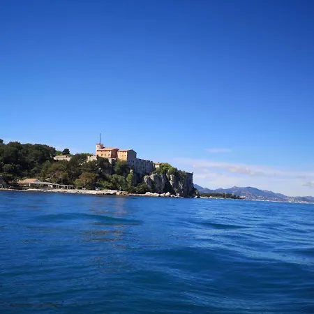 7 Florian Apartament *